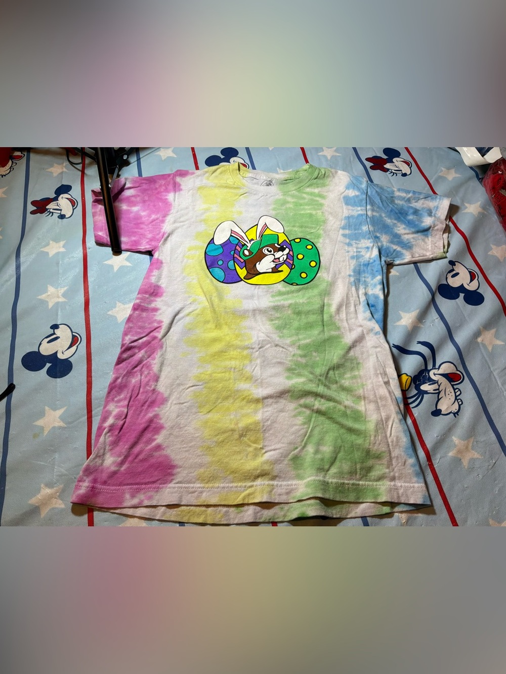 Buc-ee’s tie dye Easter colorful bunny unisex t-shirt adult size small